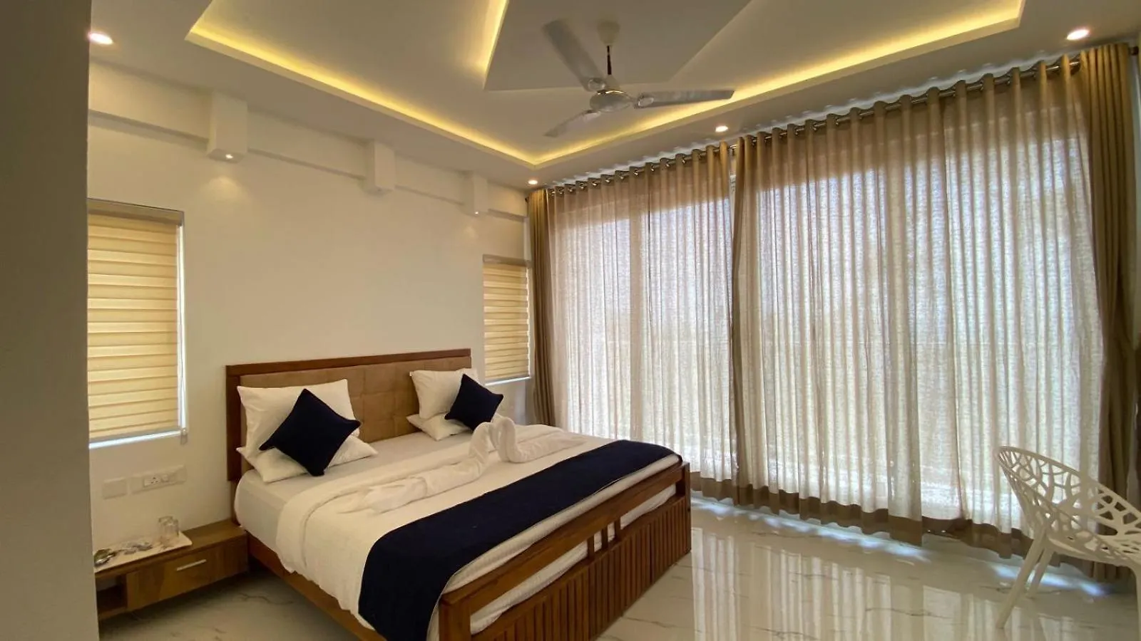 Hotel Misty Cabin Valley View Devikolam